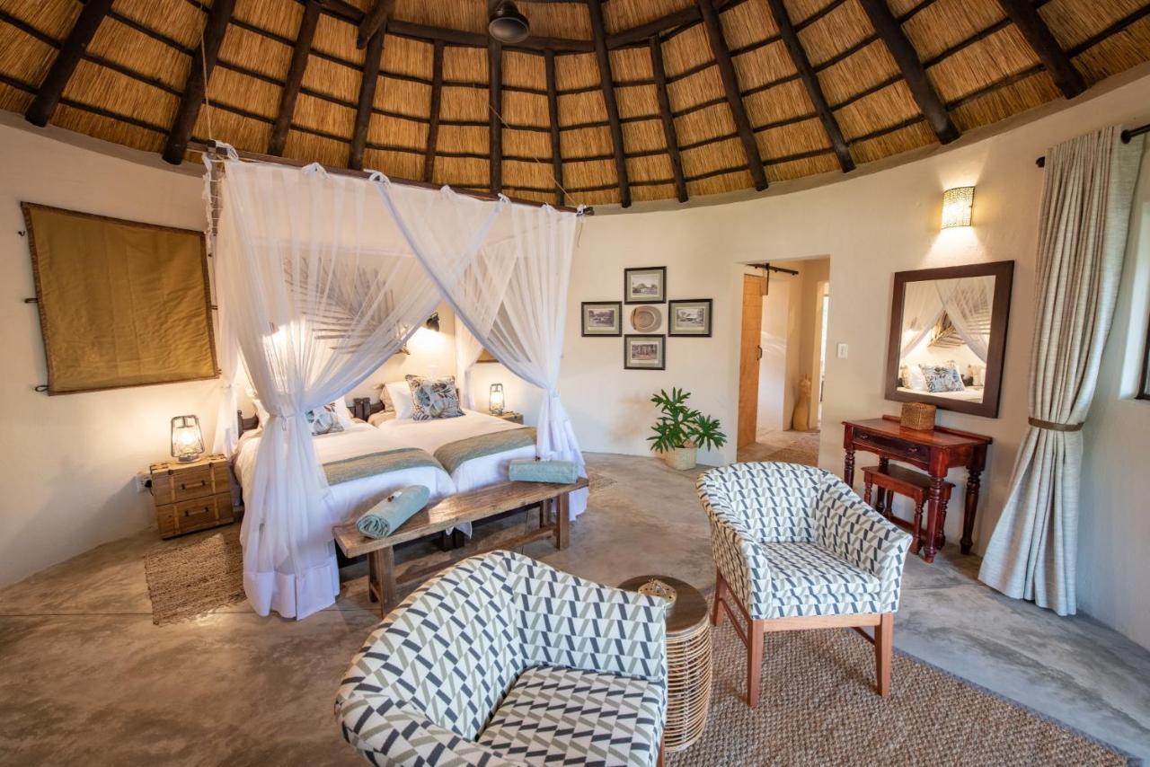 Nyala Safari Lodge Hoedspruit Exterior photo