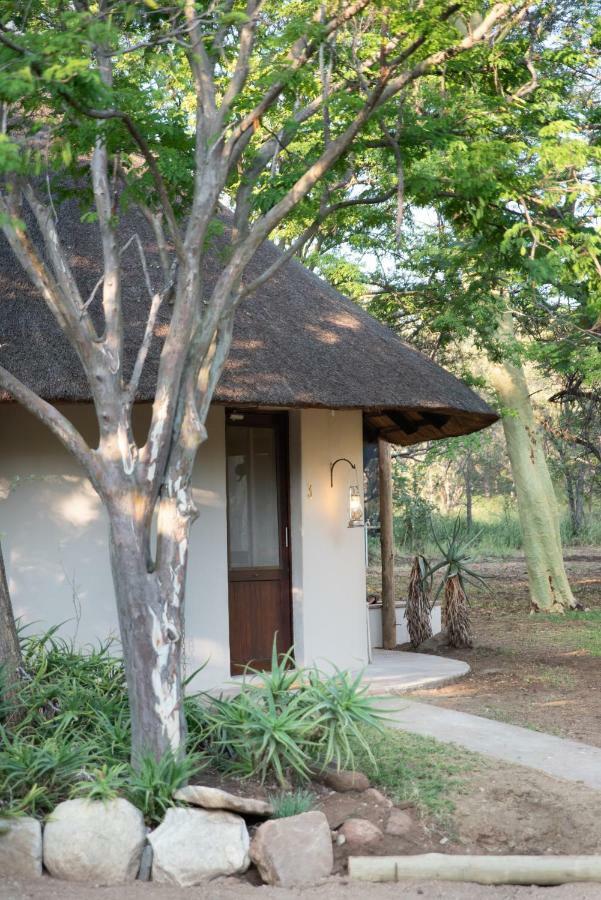Nyala Safari Lodge Hoedspruit Exterior photo