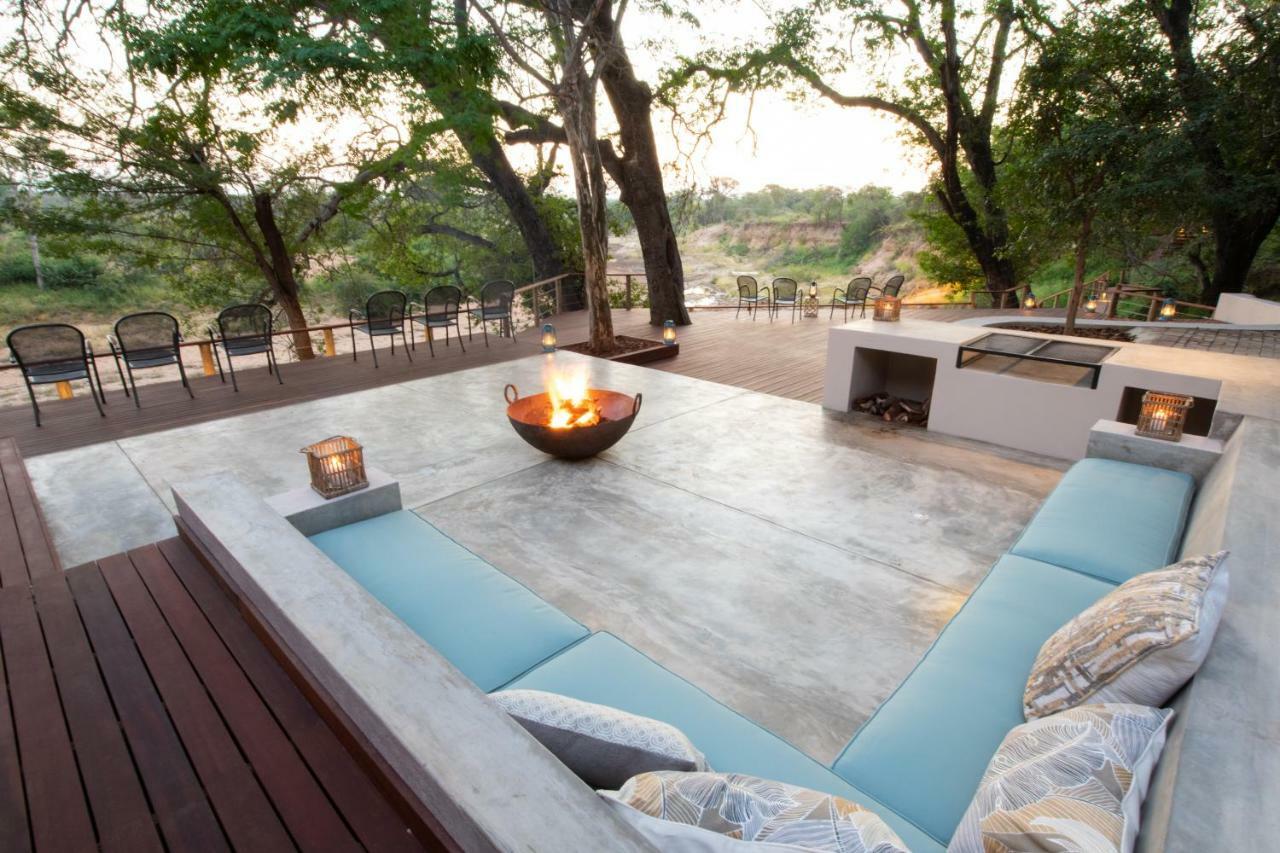 Nyala Safari Lodge Hoedspruit Exterior photo